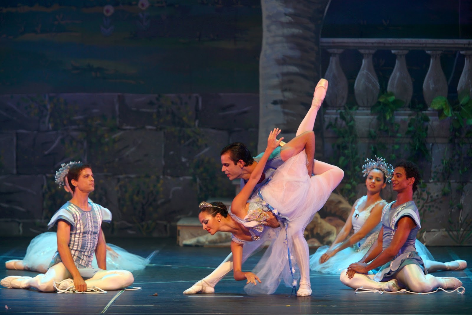 Grand Ballet Sylvia. Foto Divulgação.jpg